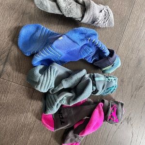 4 pairs of Nike Socks